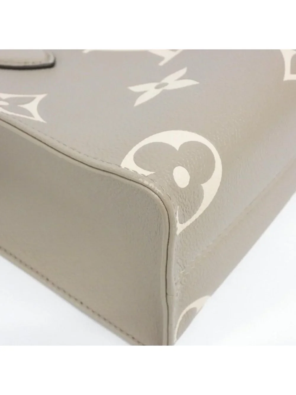 Louis Vuitton Bicolor Monogram Empreinte On The Go PM Bag